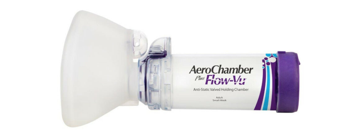 AeroChamber Plus Flow Vu mit kleiner Erwachsenenmaske Produktabbildung